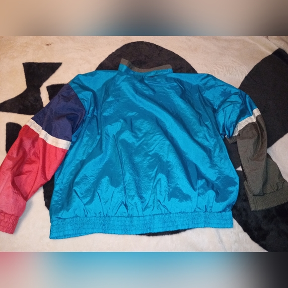 80s style windbreaker - Picture 3 of 5